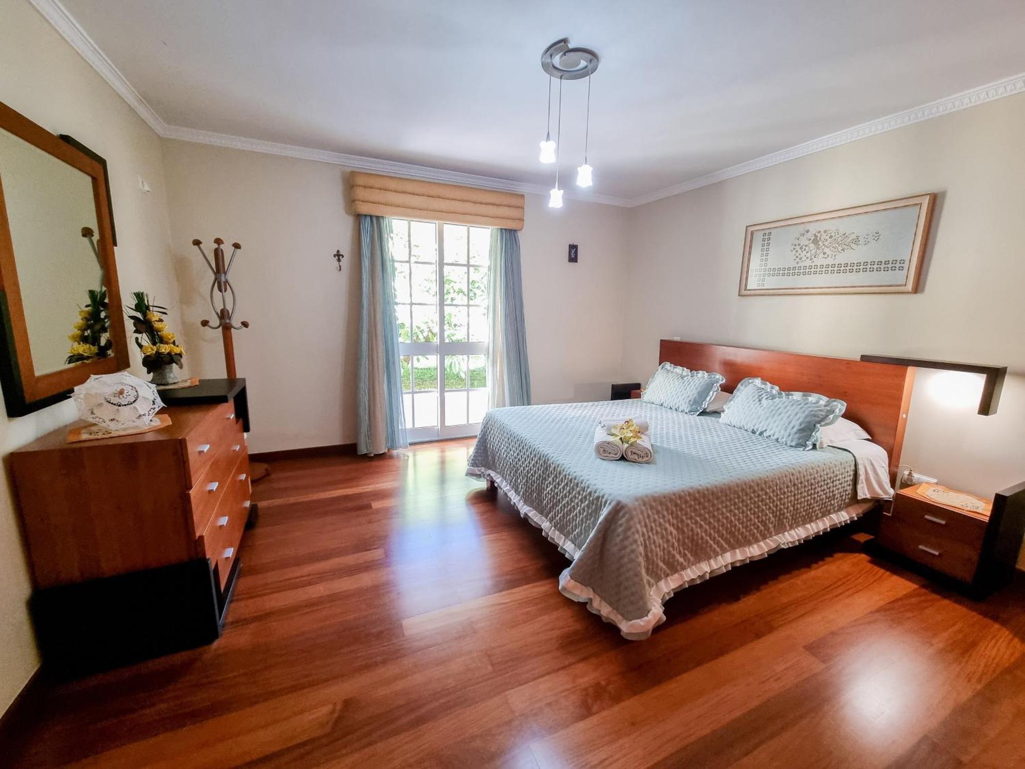 Atlantico, Your Family&friends Retreat * Ponta do Sol (Madeira)